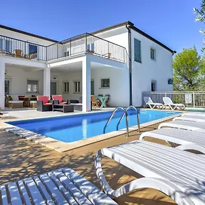Apartment File-5 By Interhome, Zambratija (Istria)